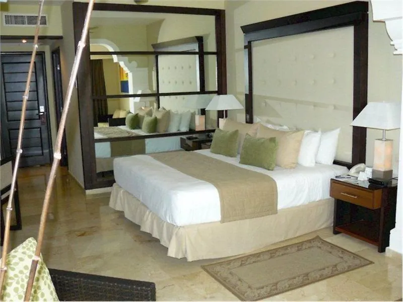 리조트 Melia Caribe Tropical All Inclusive (Adults Only) 푼타 카나